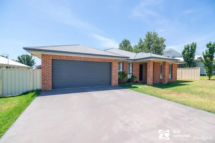 27 Kellett Drive