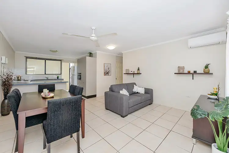 Main view of Homely unit listing, 2/5 Lindsay Street, Rosslea QLD 4812