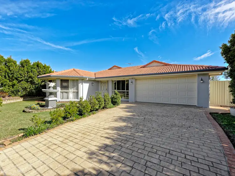 5 Mayfair Street