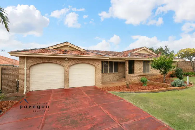 13 Lindsay Drive, Noranda WA 6062