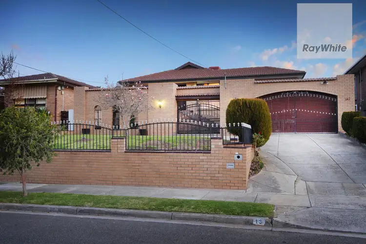 15 Ashford Crescent, Westmeadows VIC 3049