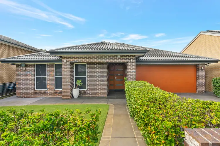 156 Robey Avenue, Middleton Grange NSW 2171