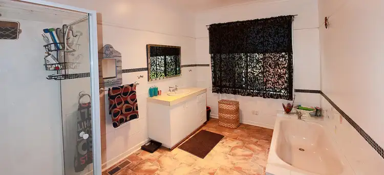 Seventh view of Homely house listing, 18 Elizabeth Street, Euroa VIC 3666