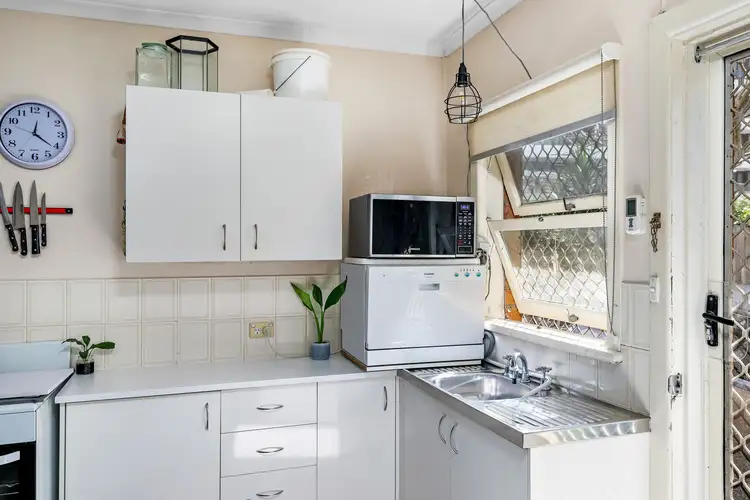 Fourth view of Homely unit listing, 2/6 Lord Street, Coolangatta QLD 4225