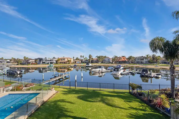 24 Ocean Reef Drive, Patterson Lakes VIC 3197