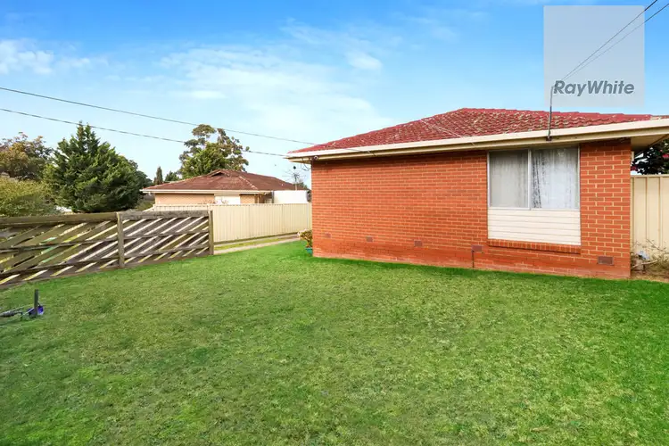 Fifth view of Homely house listing, 6 Alvie Court, Westmeadows VIC 3049