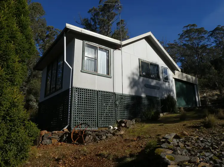 13 Warner Road