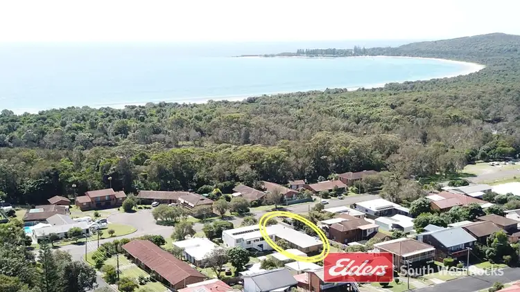 27 Phillip Drive, South West Rocks NSW 2431
