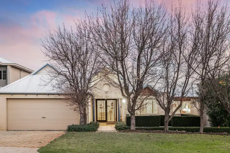 27 Success Crescent, Salter Point WA 6152