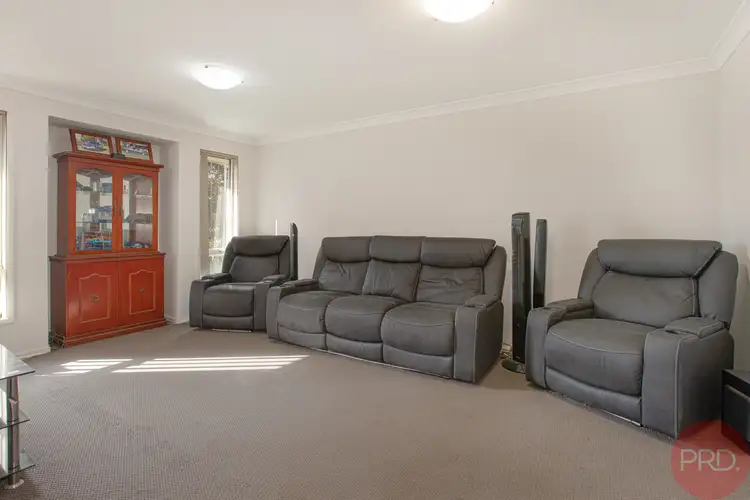 Second view of Homely house listing, 4 Sapphire Drive, Rutherford NSW 2320