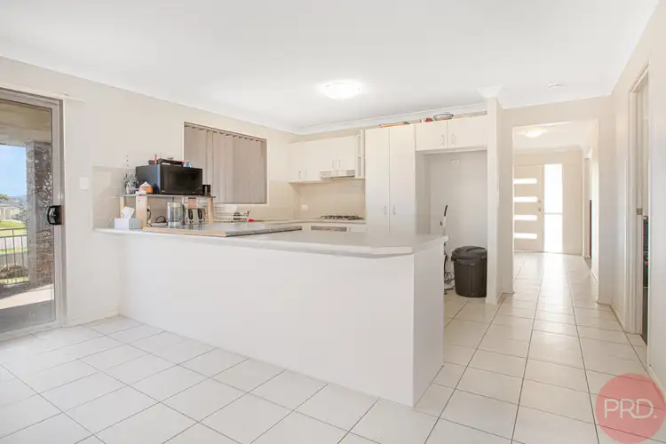 Fourth view of Homely house listing, 4 Sapphire Drive, Rutherford NSW 2320