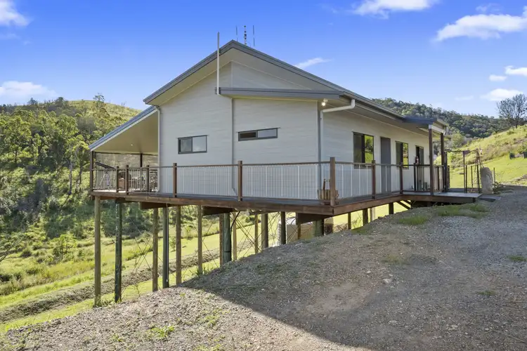 Third view of Homely house listing, 7 Alma Court, Villeneuve QLD 4514