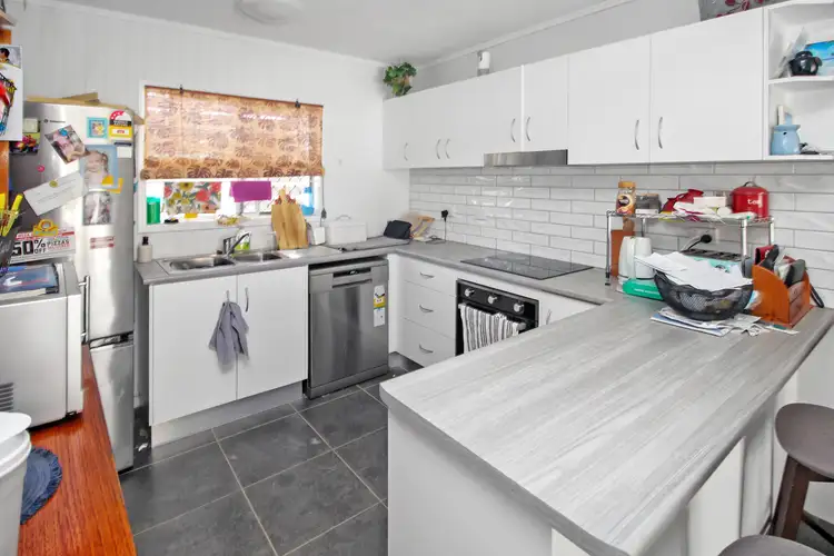 Fourth view of Homely unit listing, 1/38-40 Goldring Street, Hermit Park QLD 4812