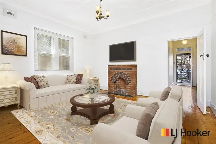 21 Robert Street, Canterbury NSW 2193