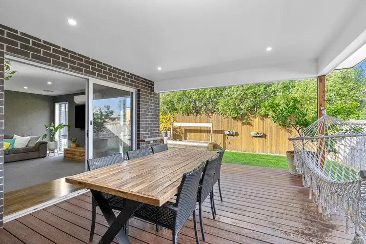8 Everglade Street, Leopold VIC 3224