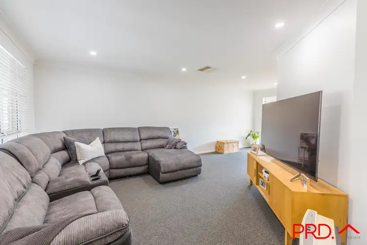 Fifth view of Homely house listing, 7 Jacaranda Place, Tamworth NSW 2340