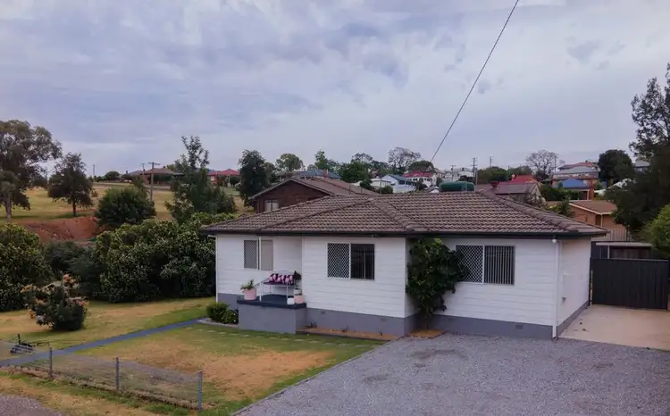 Main view of Homely house listing, 18 Griffin Avenue, Tamworth NSW 2340