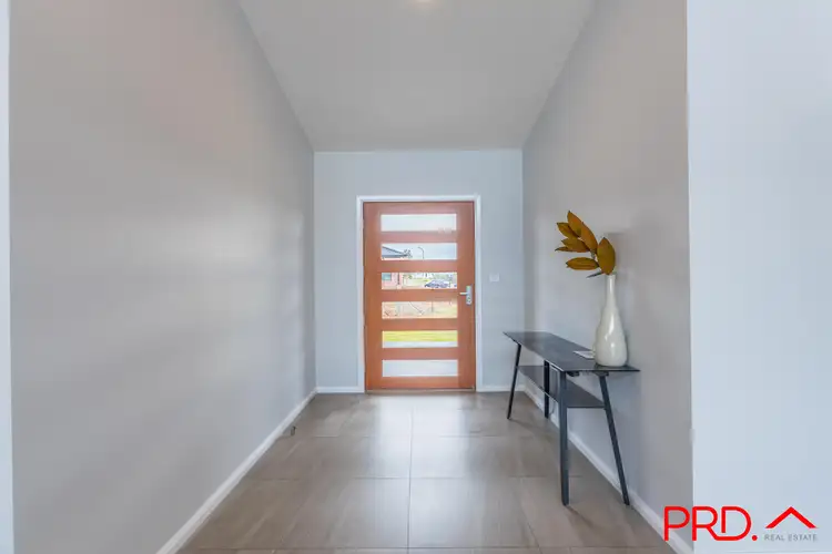 Fourth view of Homely house listing, 8 Jubata Drive, Tamworth NSW 2340