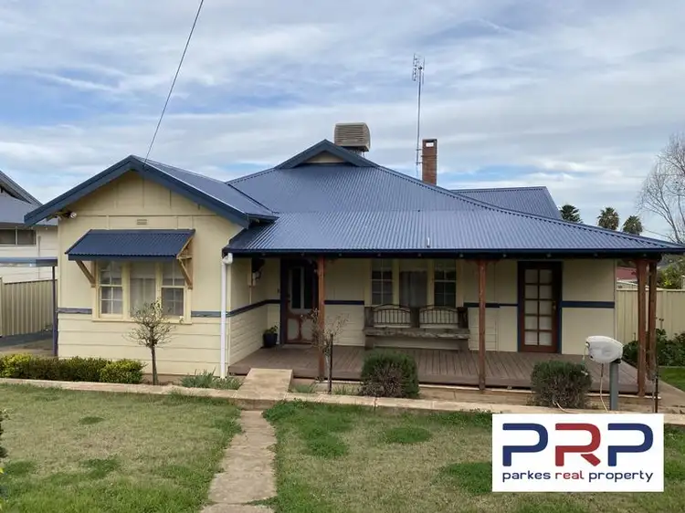 9 Gap Street, Parkes NSW 2870