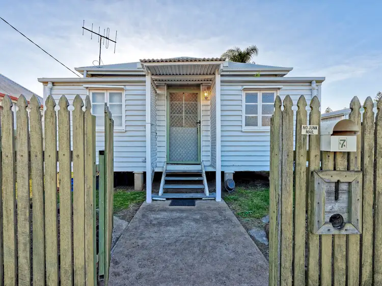 7 Kent Street, Bundaberg East QLD 4670
