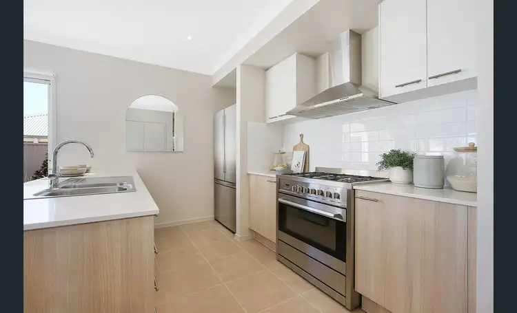 Second view of Homely house listing, 10 Keysor Way, Wodonga VIC 3690