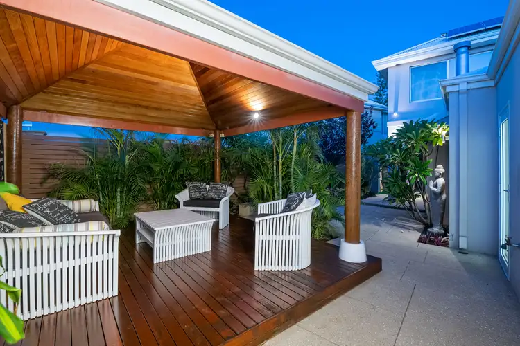 51 Amalfi Drive