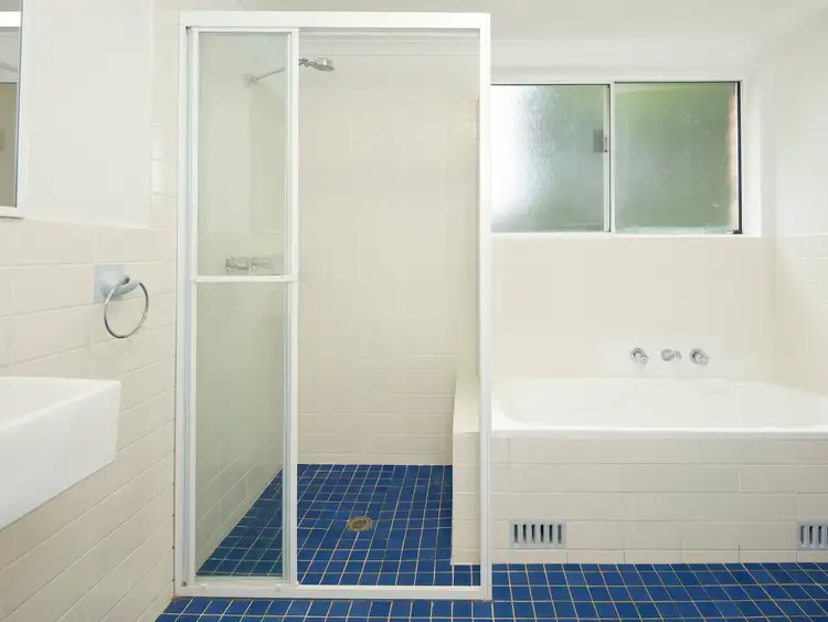 Third view of Homely apartment listing, 4/33 Burdett Street, Hornsby NSW 2077