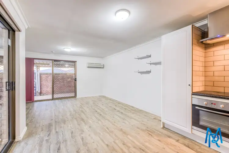Fifth view of Homely house listing, 48 Dealy Close, Cannington WA 6107