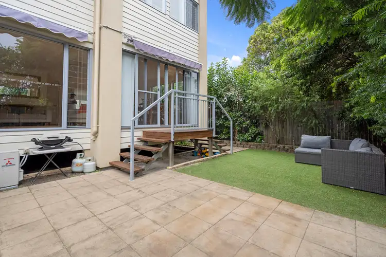 Fourth view of Homely semi-detached listing, 1/3 Wilpark Crescent, Currumbin Waters QLD 4223