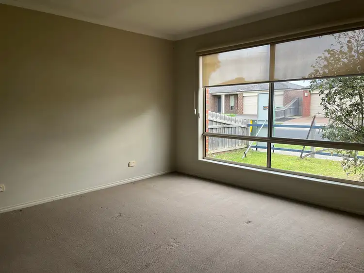 Second view of Homely house listing, 4 Doolin Close, Grovedale VIC 3216