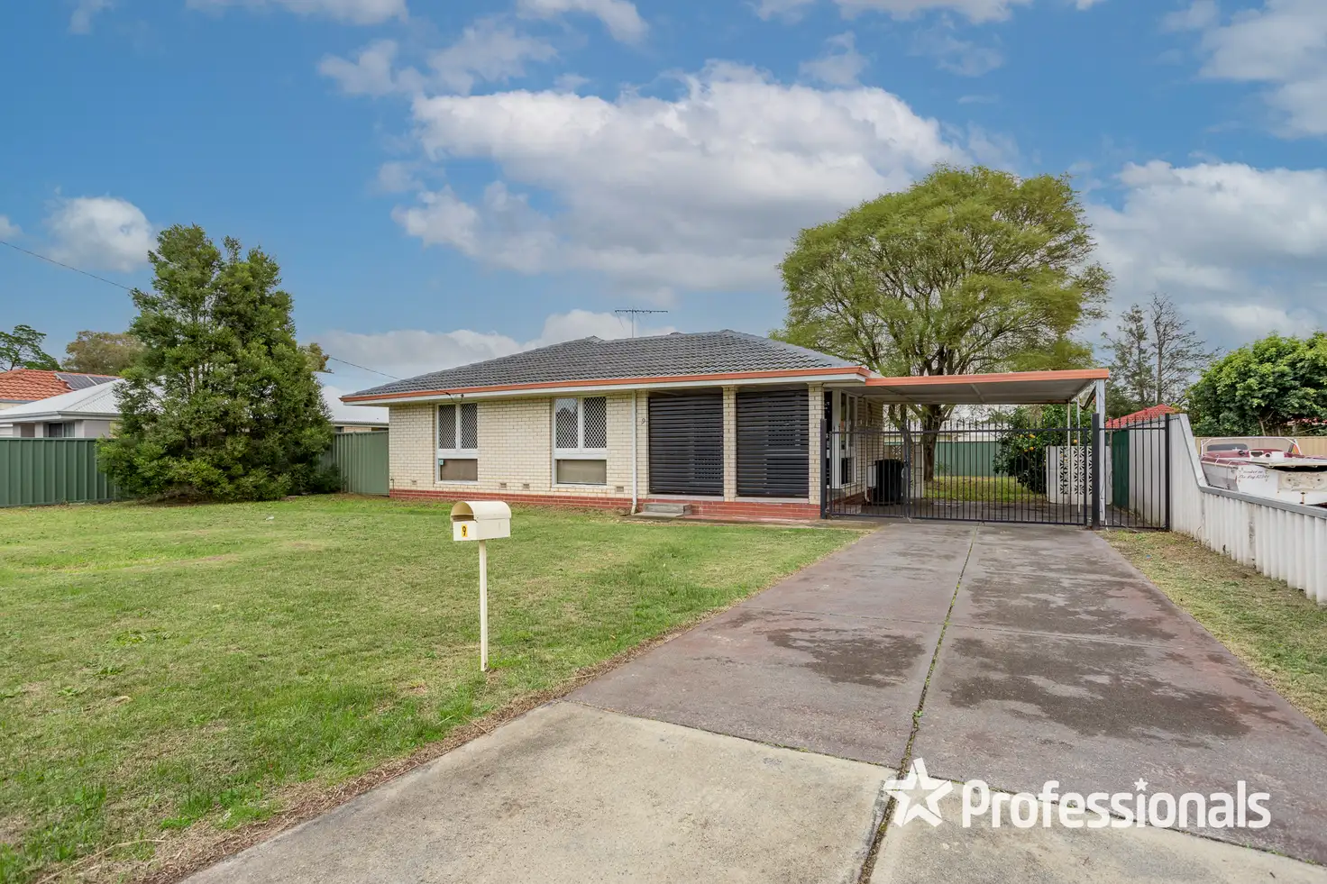 Main view of Homely house listing, 9 Cabarita Road, Armadale WA 6112