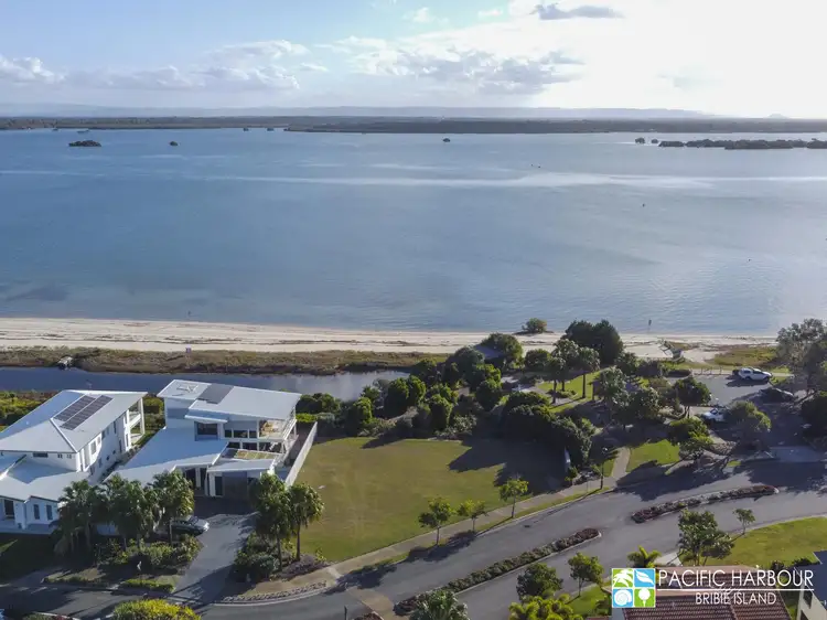 2 Solander Esplanade, Banksia Beach QLD 4507