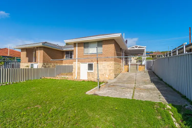 14A Claygate Road, Hamilton Hill WA 6163