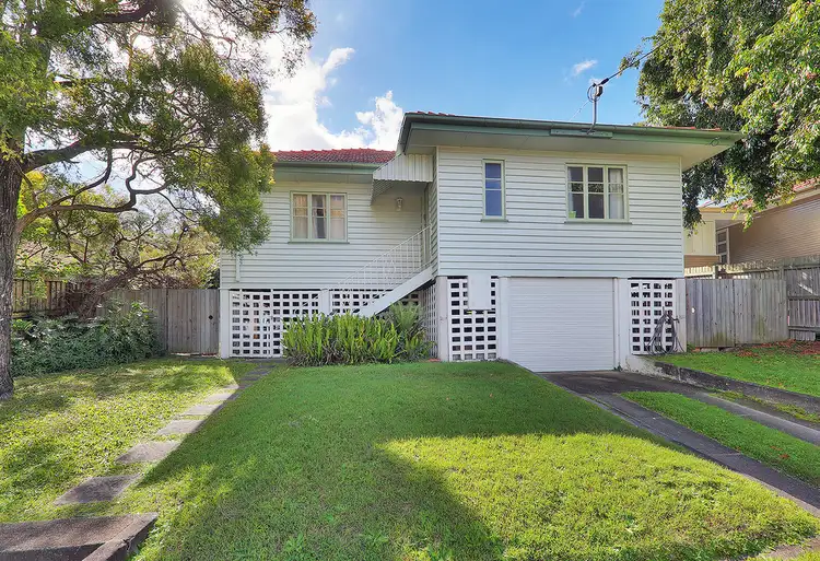8 Rosling St, Moorooka QLD 4105