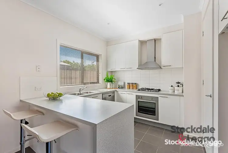 Third view of Homely house listing, 8 Highbury Circuit, Craigieburn VIC 3064