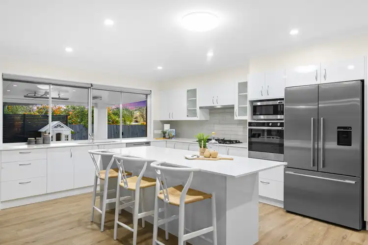 Second view of Homely house listing, 30 Ustinov Crescent, Mcdowall QLD 4053