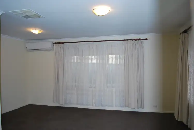 Fourth view of Homely house listing, 10 Greenloop Crescent, Huntfield Heights SA 5163