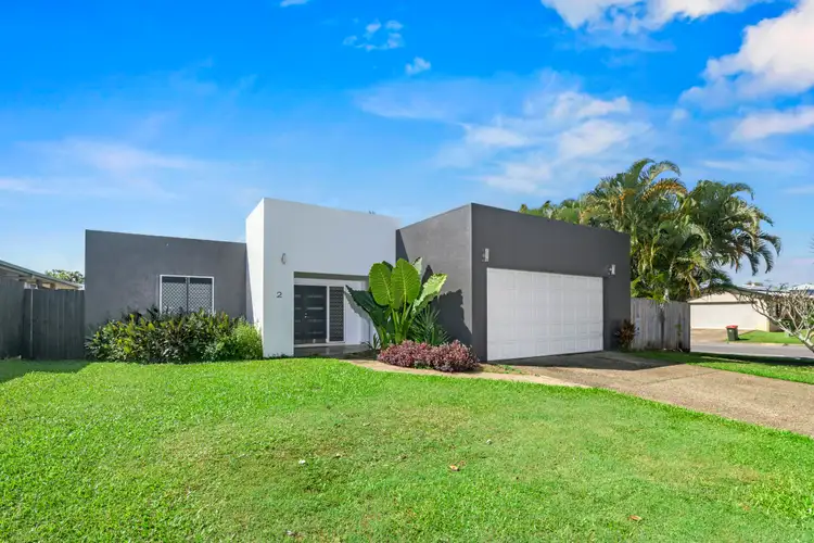 2 Bassett Street, Kanimbla QLD 4870