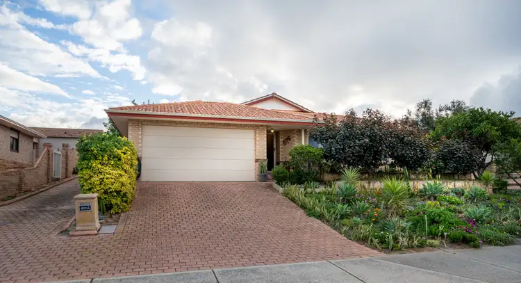 A/301 Hamilton Road, Coogee WA 6166