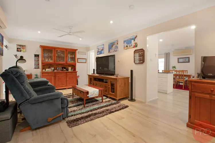 Fifth view of Homely house listing, 7 Joseph Close, Rutherford NSW 2320