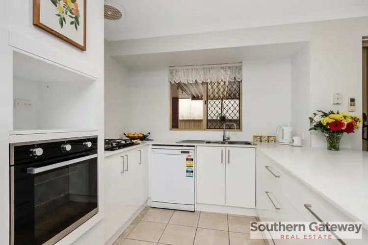 Fourth view of Homely house listing, 7B Loep Court, Parmelia WA 6167