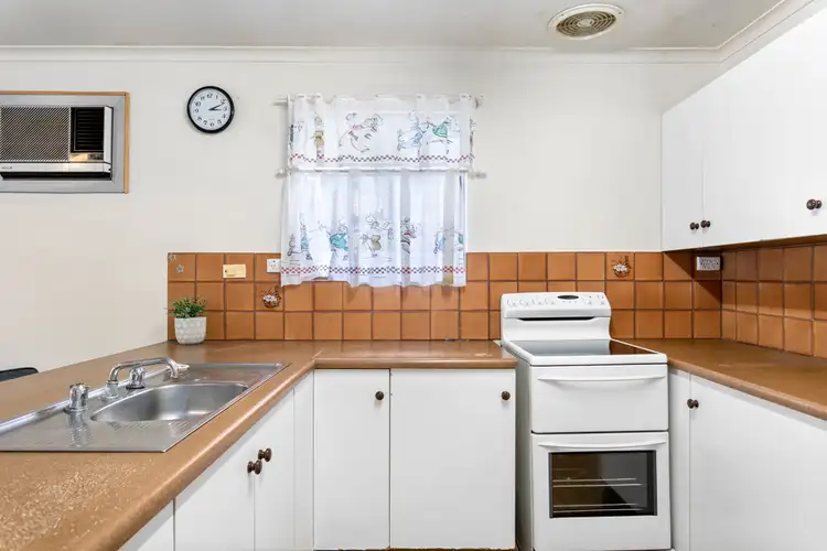 Sixth view of Homely unit listing, 9 Grenache Road, Hackham SA 5163