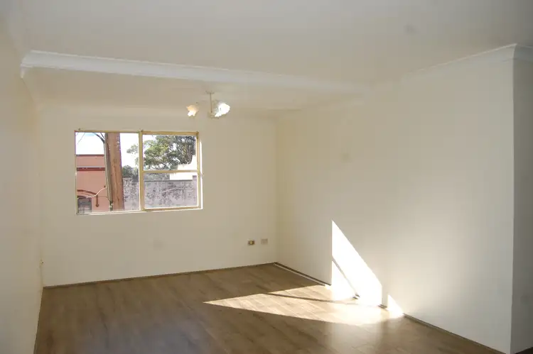 12/501 King St