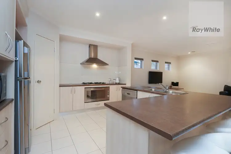 Sixth view of Homely house listing, 4 Aldercress Close, Craigieburn VIC 3064