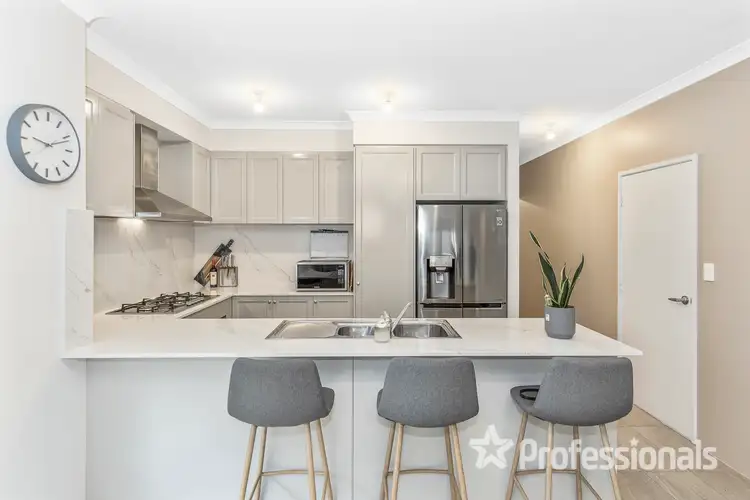 Sixth view of Homely unit listing, 1/30 Willespie Drive, Pearsall WA 6065