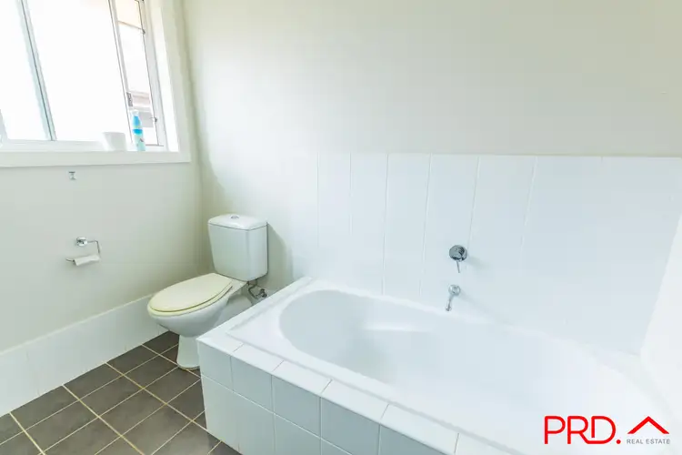 Fifth view of Homely house listing, 16 Tulipwood Crescent, Tamworth NSW 2340