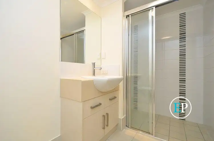 Seventh view of Homely unit listing, 19/6-24 Henry Street, West End QLD 4810
