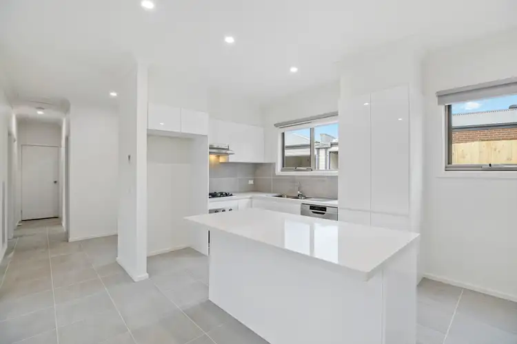 Fourth view of Homely unit listing, 2/12 Kidgell Street, Lilydale VIC 3140