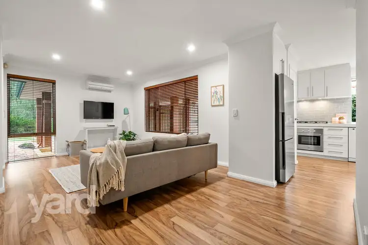 11 Hodge Street, Willagee WA 6156