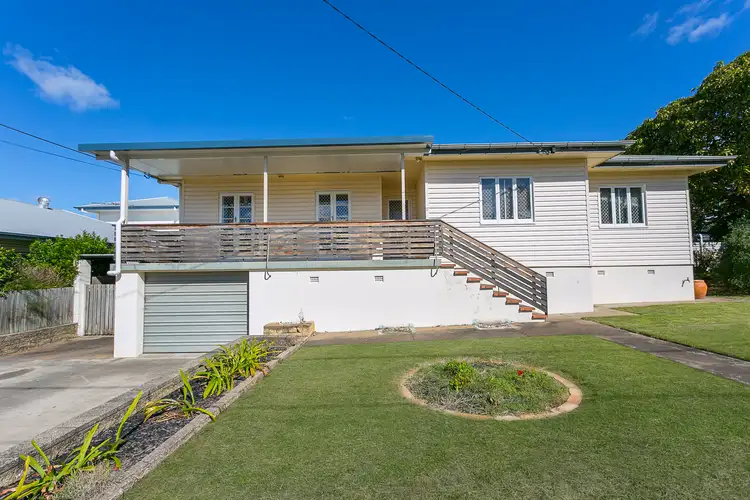 1 Vivian Street, Eastern Heights QLD 4305